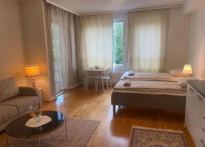 Parvekkeellinen Moderni Asunto